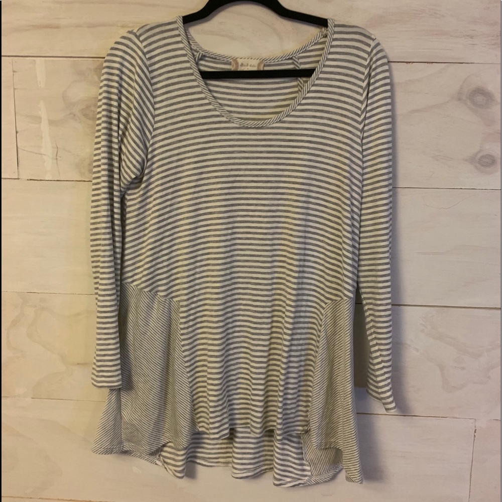 Altard state crisscross long sleeve shirt